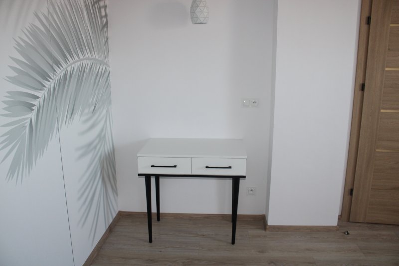 Stolik RTV wraz z toaletką